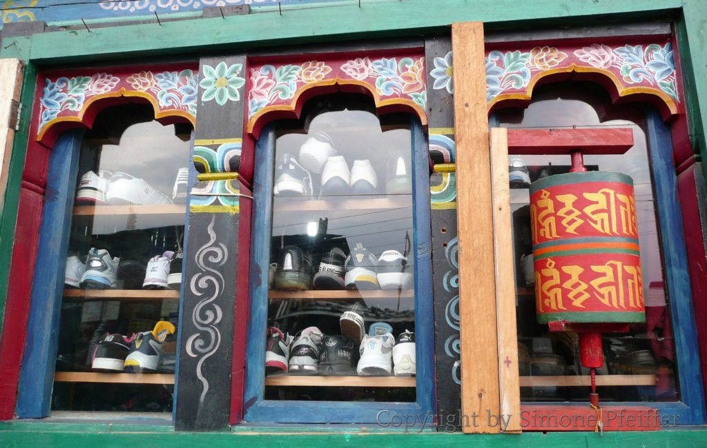 Bhutan Shopping