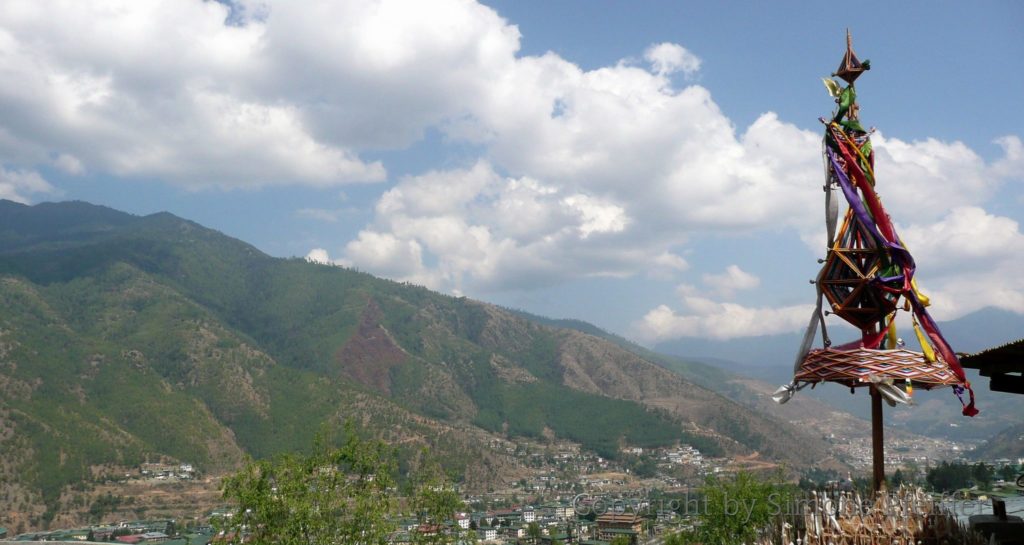 Thangthong Dewachen - View of the Thimphu Valley. www.explorations-travel.com Thangthong Dewachen Blick auf das Thimphu-Tal
