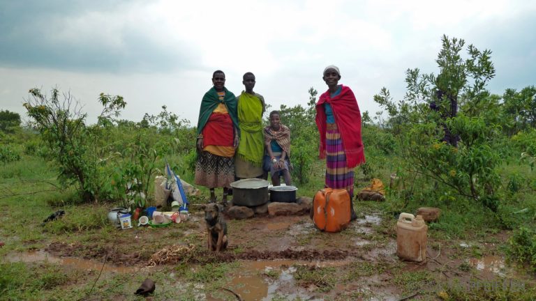 Kenia Samburu Kleine Regenzeit im Dezember